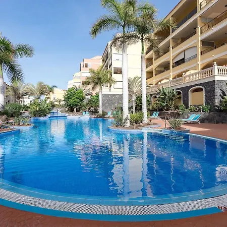 شقة #bright Retreat With Lush Outdoor Space *